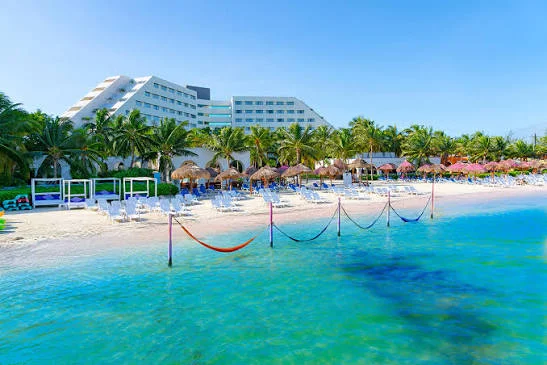 The Grand Oasis Cancun