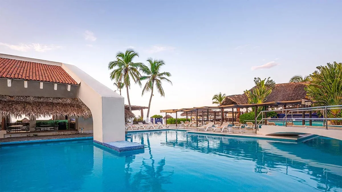 Park Royal Beach Ixtapa