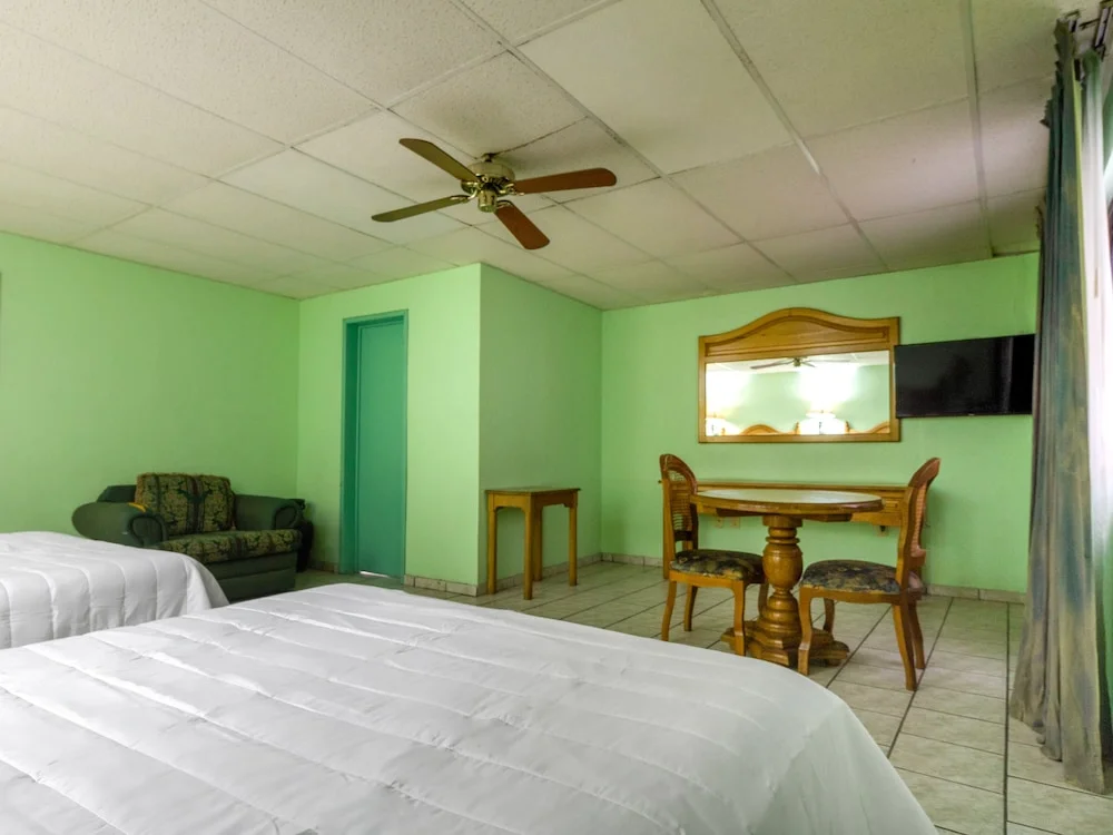 Hotel Canada