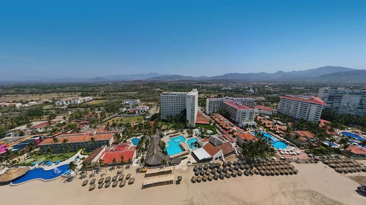 Park Royal Beach Ixtapa