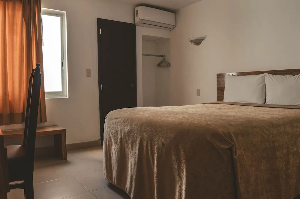 Hotel Latino