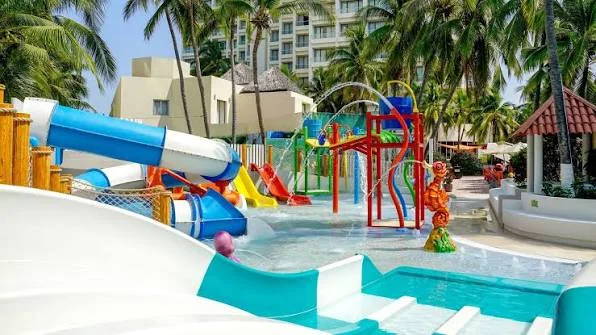 Sunscape Dorado Pacífico